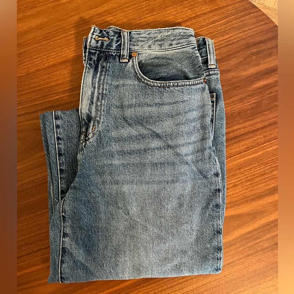 Madewell Curvy Baggy Straight Jean